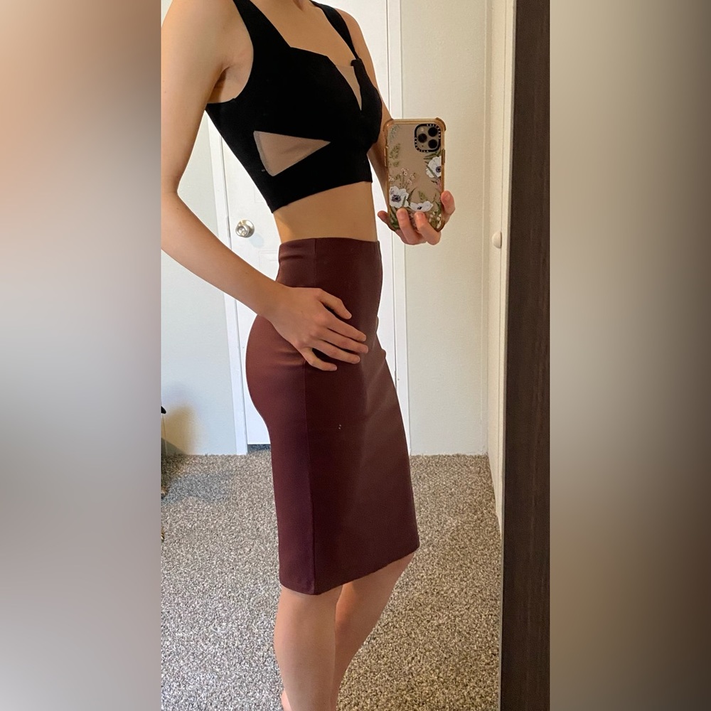 Iris burgundy faux leather pencil skirt